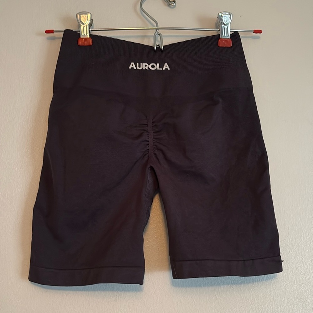 AUROLA BIKER SHORTS, size small, measures 11” across at waist, color black